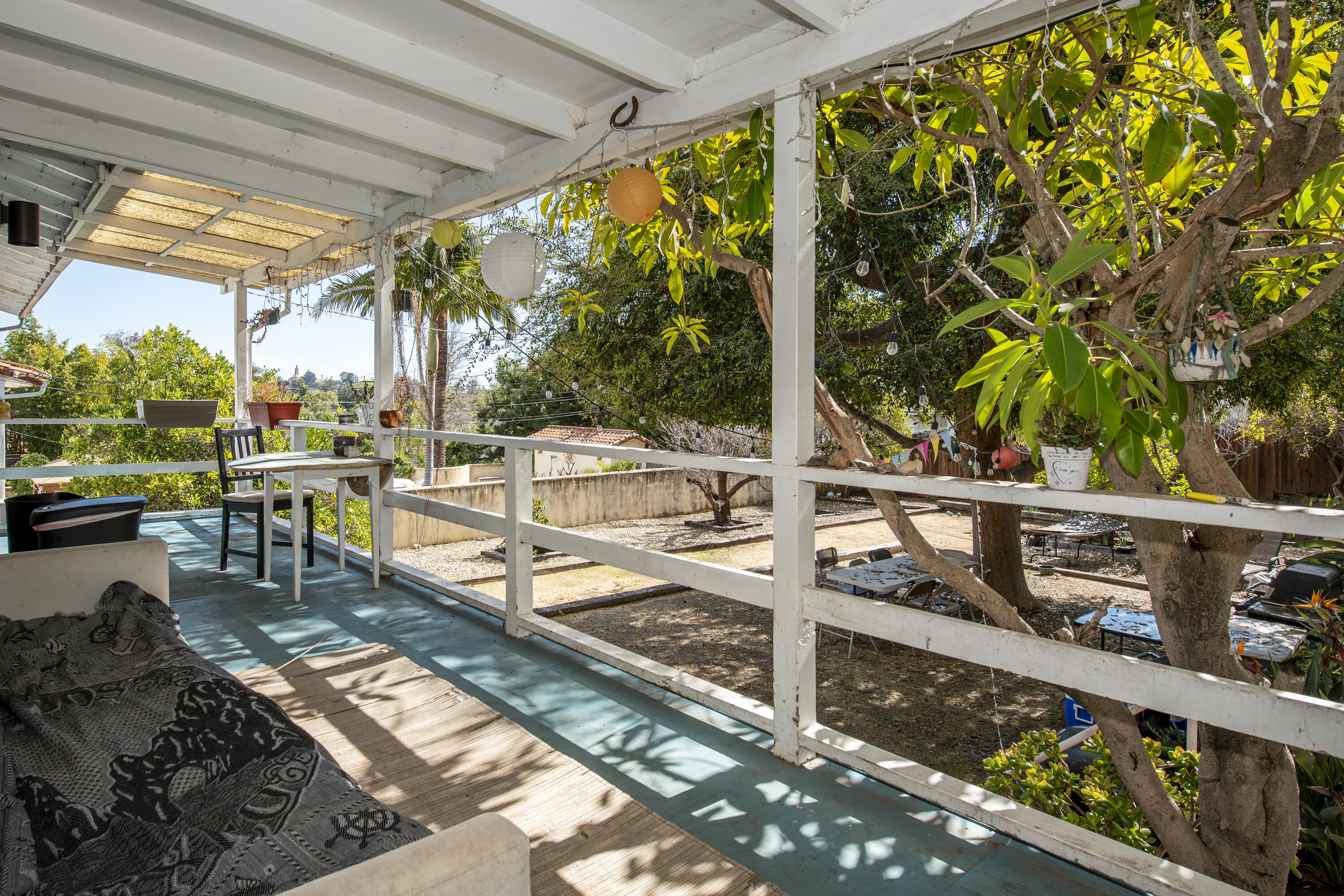 3117 Foothill Road Santa Barbara, CA 93105 - Photo 10 of 16 Backyard Porch