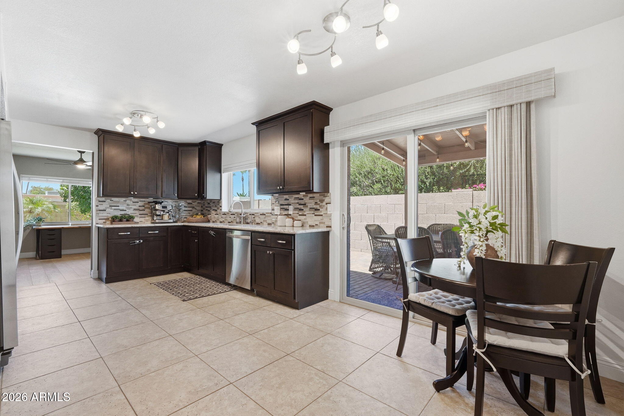 6733 East Phelps Road Scottsdale, AZ 85254 - Photo 19 of 56 031_ListerPros