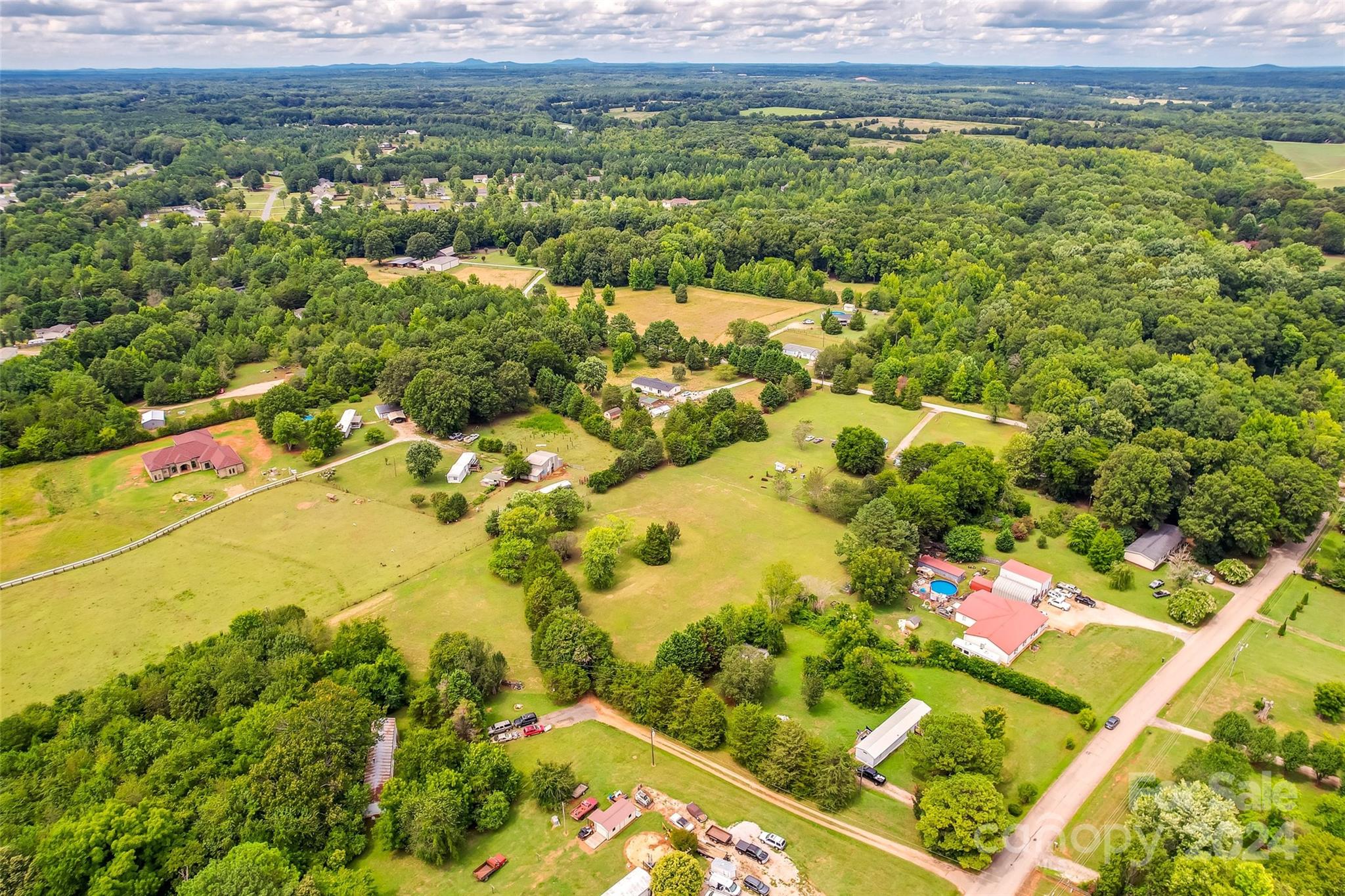 1529 Moore Road York, SC 29745 - Photo 8 of 11 Gallery Image 8