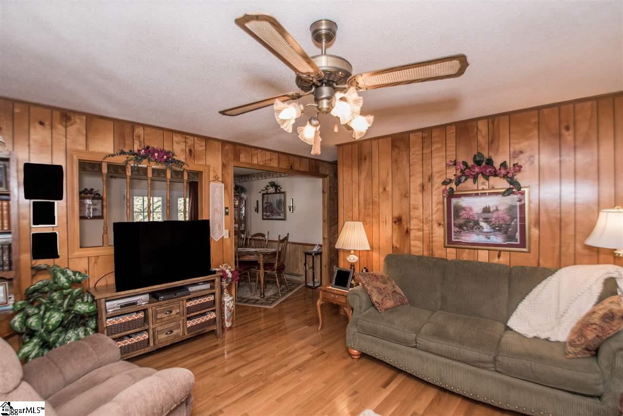 2771 Jameson Road Pickens, SC 29671 - Photo 8 of 26