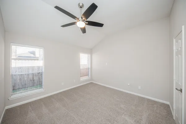 $1,875 | 121 Coffee Lane, Lake Jackson, TX 77566