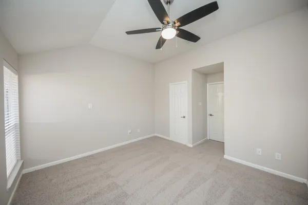 $1,875 | 121 Coffee Lane, Lake Jackson, TX 77566