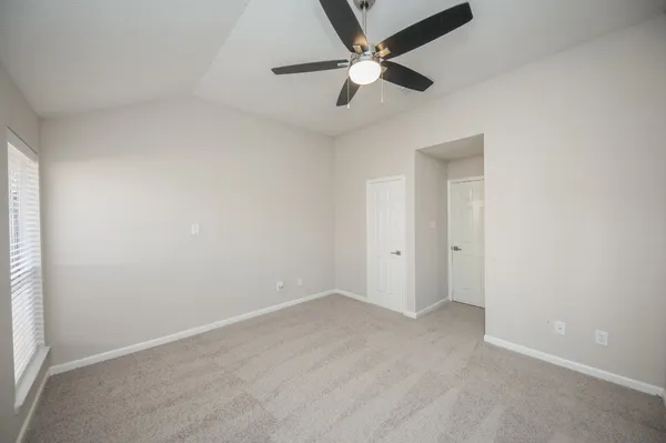 $1,875 | 121 Coffee Lane, Lake Jackson, TX 77566