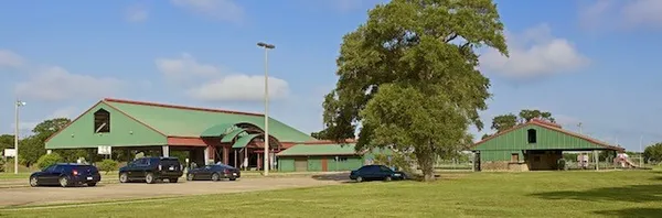 $1,875 | 121 Coffee Lane, Lake Jackson, TX 77566