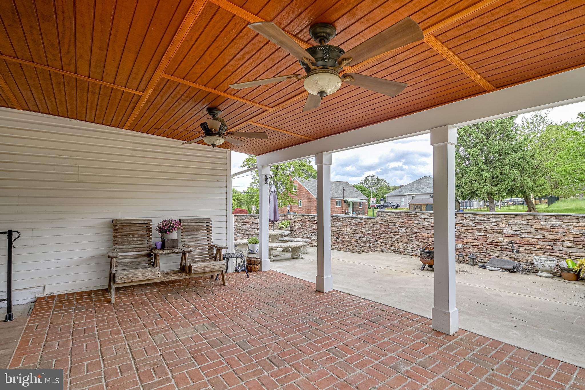 8863 Baltimore Road Frederick, MD 21704 - Photo 5 of 28 Covered Patio