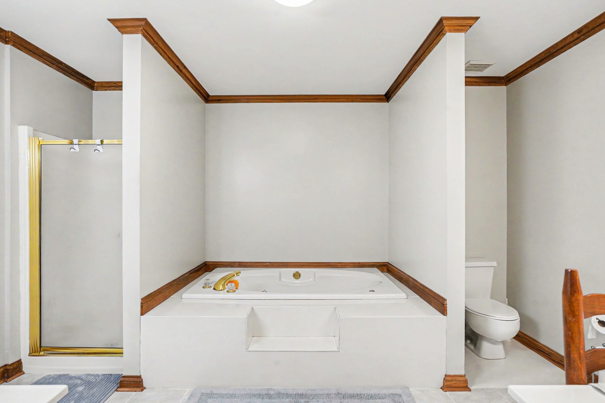 2075 Liebengood Road Goodlettsville, TN 37072 - Photo 19 of 40 a view of bathroom