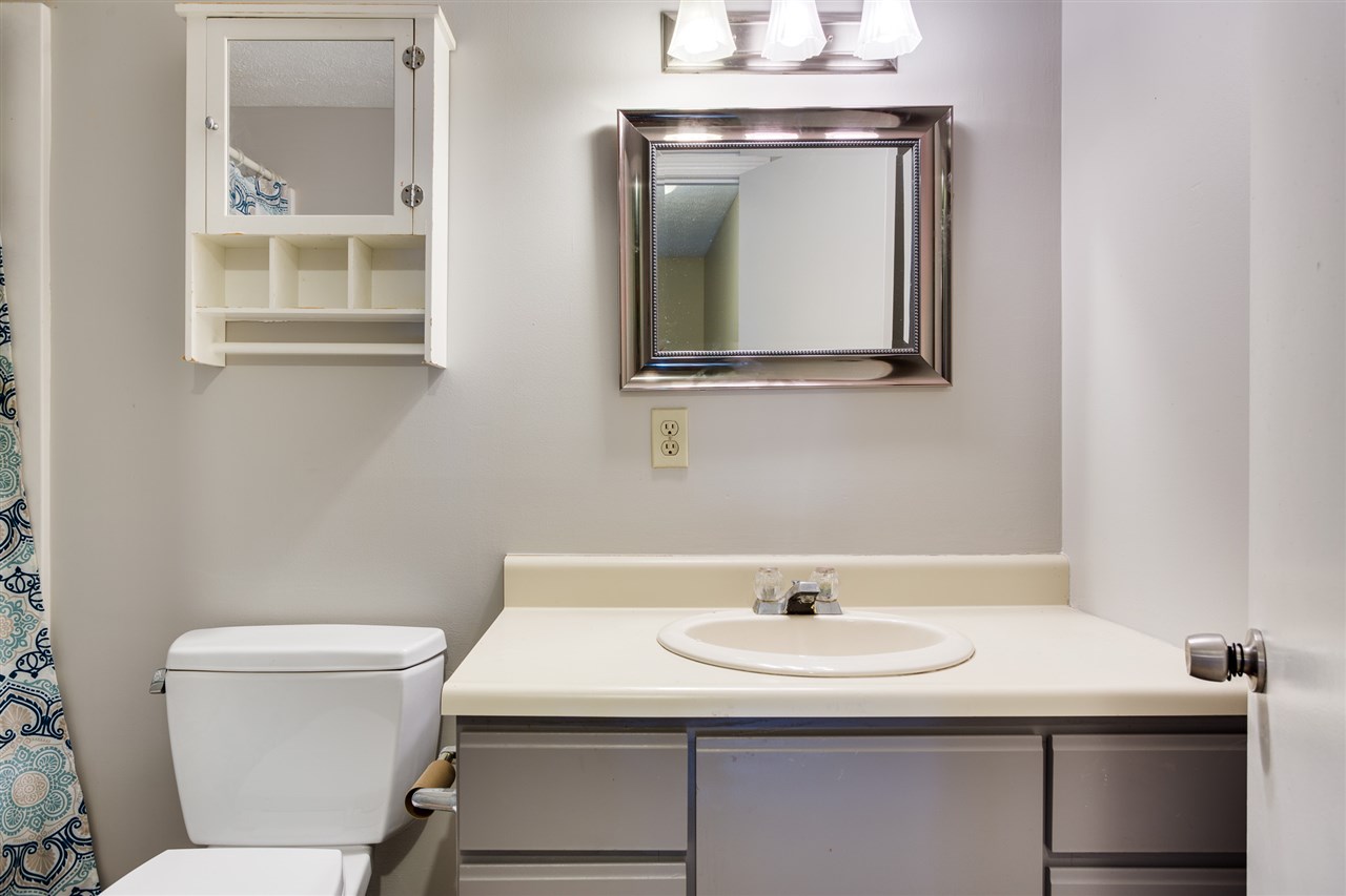 9 L Wryan Road, Unit L Derry, NH 03038 - Photo 18 of 32
