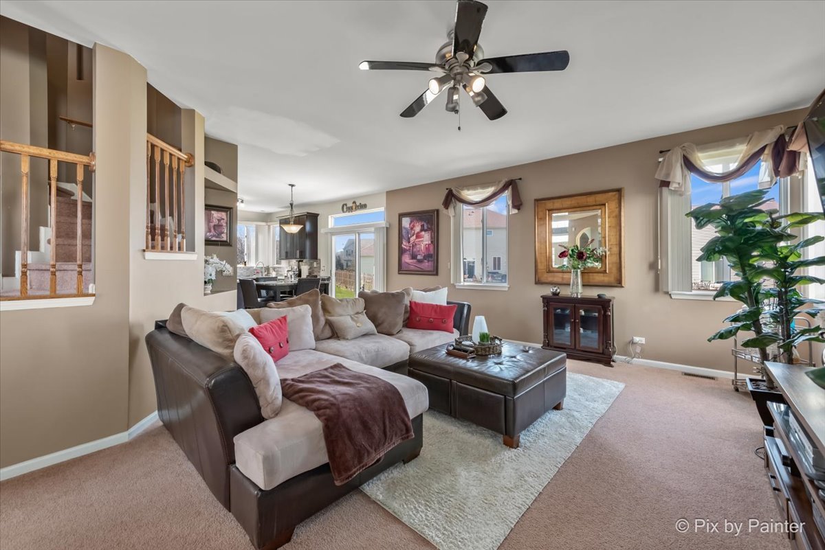 6843 Highgate Road Carpentersville, IL 60110 - Photo 14 of 42 Gallery Image 14