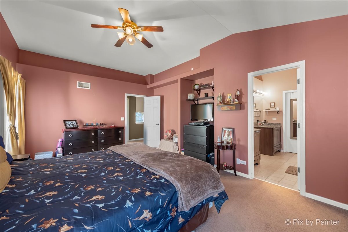 6843 Highgate Road Carpentersville, IL 60110 - Photo 20 of 42 Gallery Image 20