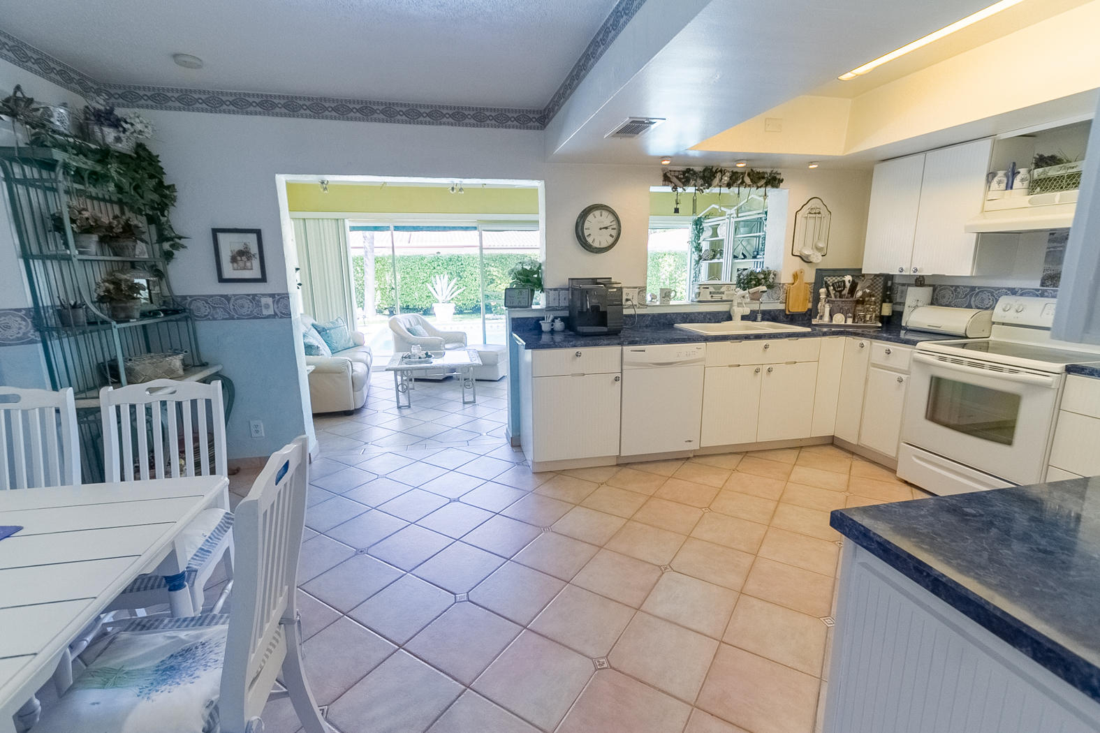 9 Tam O Shanter Lane Boca Raton, FL 33431 - Photo 14 of 36 University Park Beauty! (10 of 37)