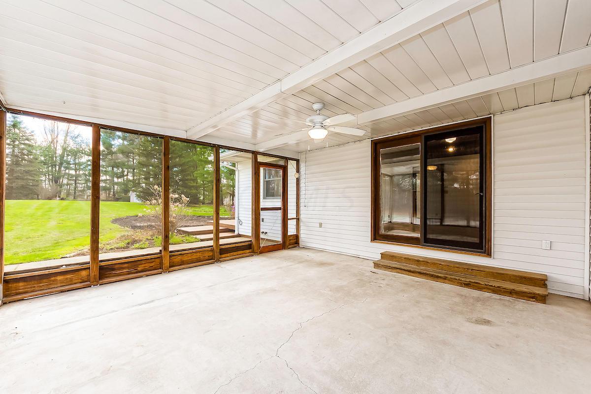 164 Hillgail Road Southwest Pataskala, OH 43062 - Photo 9 of 48 Gallery Image 9