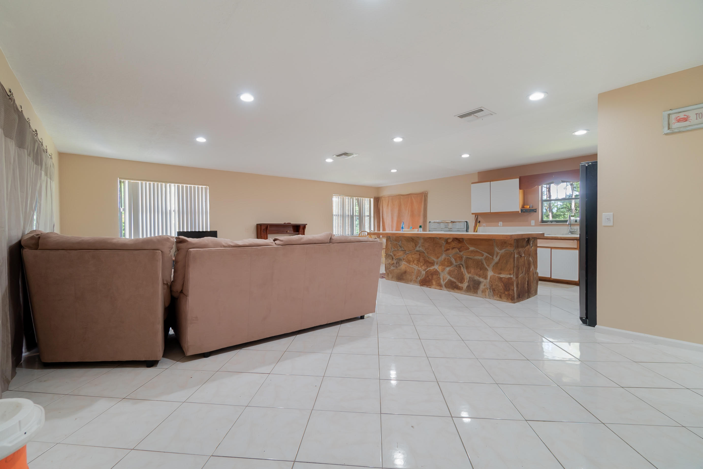 16031 78th Road North Loxahatchee, FL 33470 - Photo 2 of 25 2