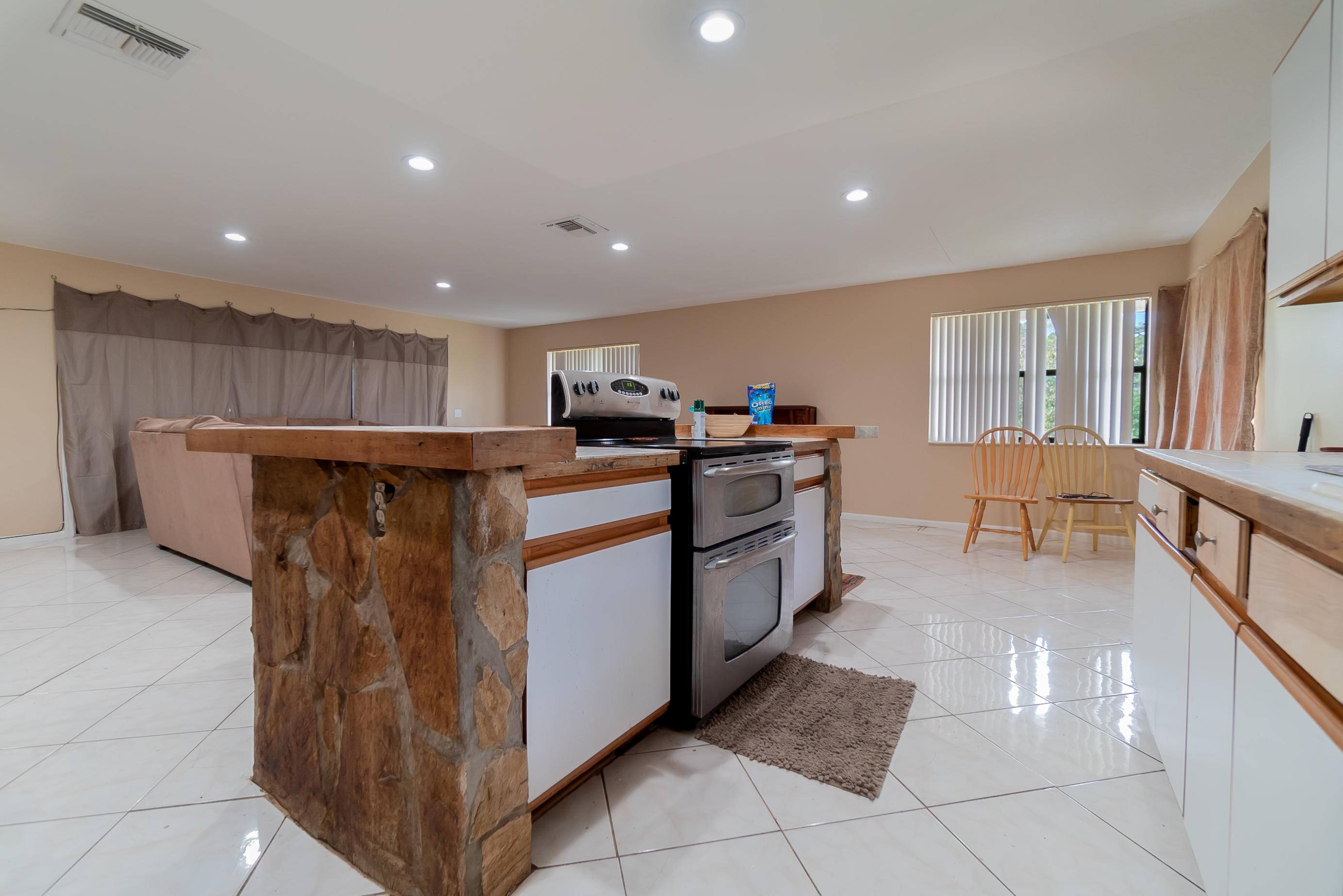 16031 78th Road North Loxahatchee, FL 33470 - Photo 5 of 25 5