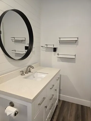 $2,600 | 52 Sidney Street, Unit 52, Lowell, MA 01852