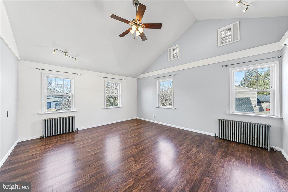 3907 Bethel Road Upper Chichester, PA 19061 - Photo 24 of 37 2nd Floor Primary