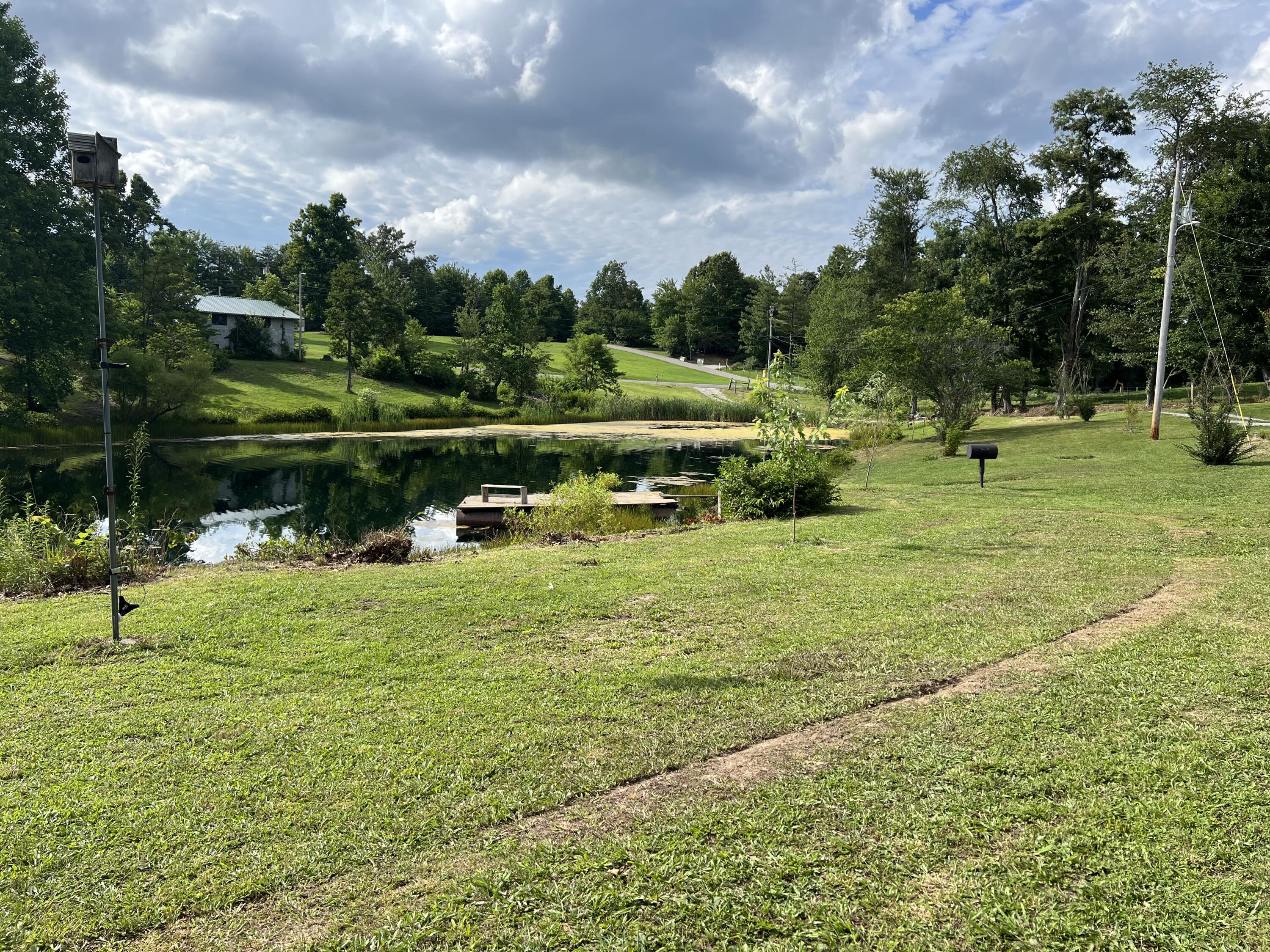 237 Round Top Road Strunk, KY 42649 - Photo 6 of 18 0D284243-FFD0-48B0-9B1A-2E967F3B4B09