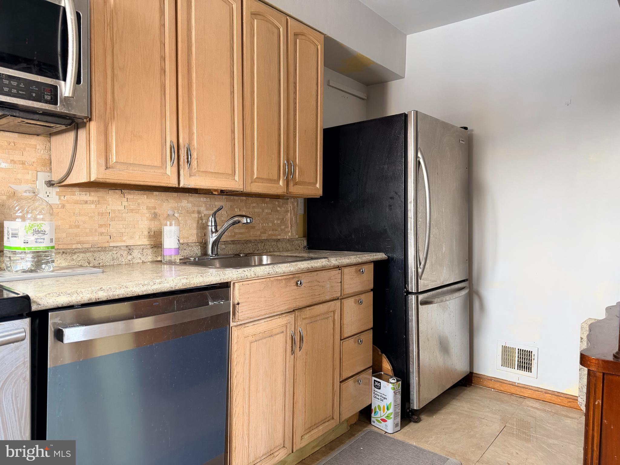 2109 Queens Chapel Road Mount Rainier, MD 20712 - Photo 5 of 18