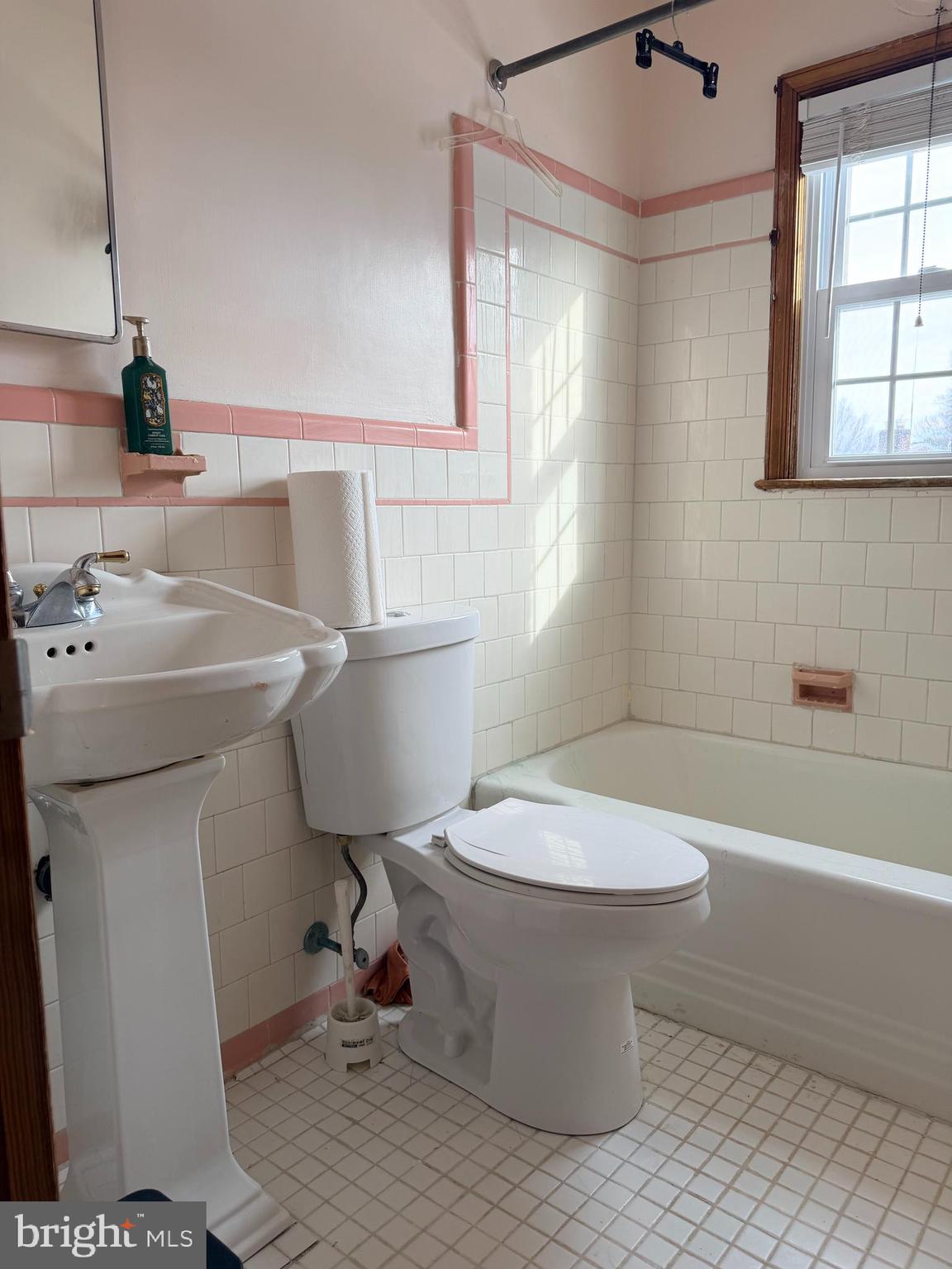 2109 Queens Chapel Road Mount Rainier, MD 20712 - Photo 9 of 18