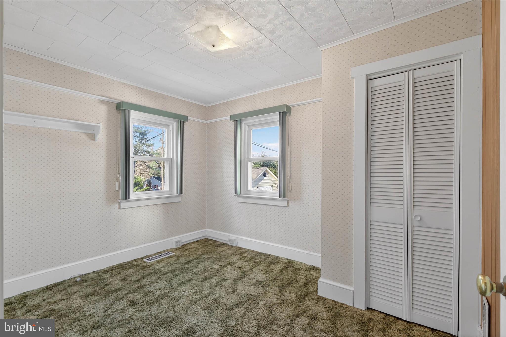 319 Druid Hill Road Mountville, PA 17554 - Photo 17 of 62 a view of a livingroom with a window