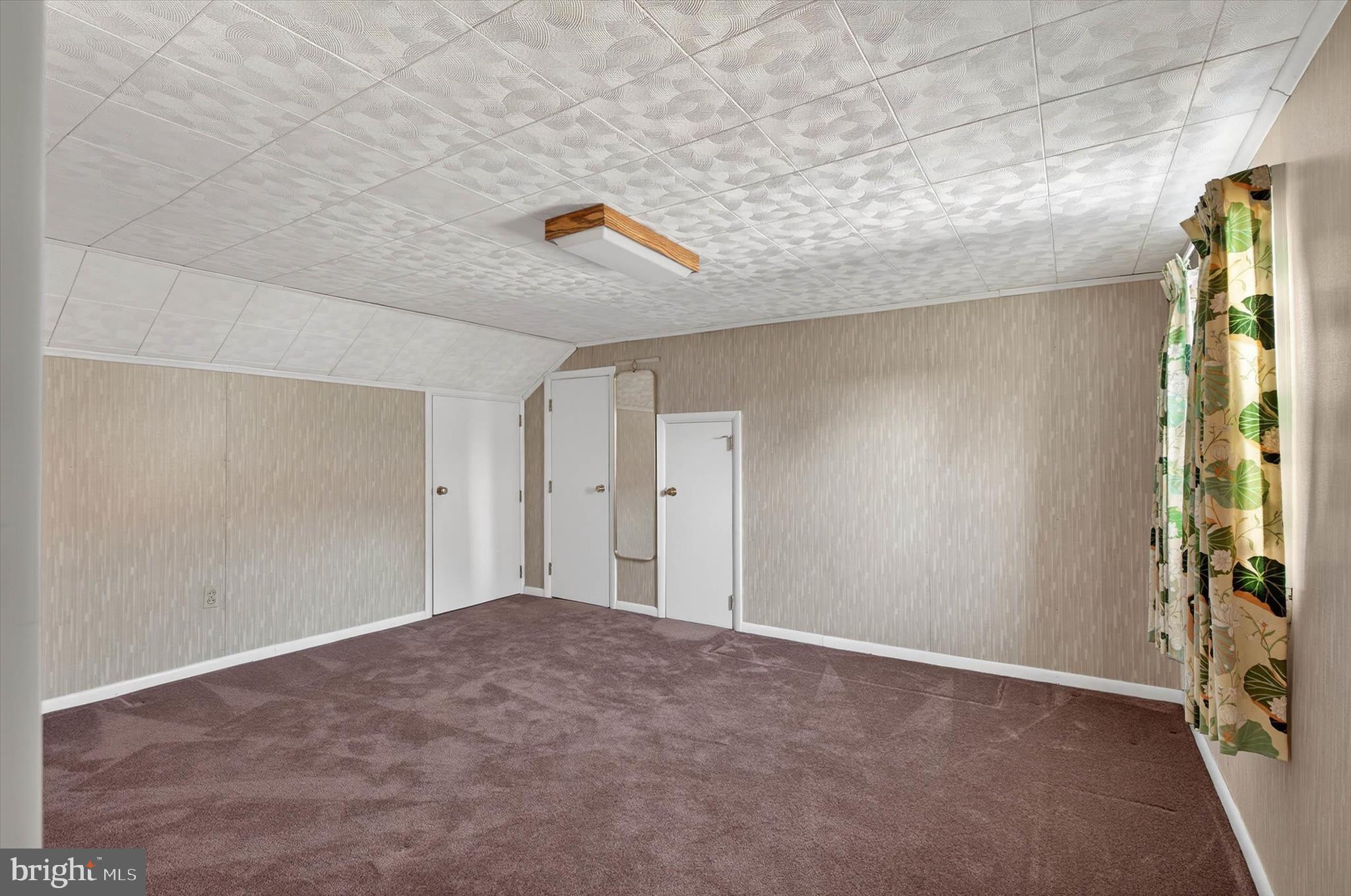 319 Druid Hill Road Mountville, PA 17554 - Photo 24 of 62 a view of an empty room