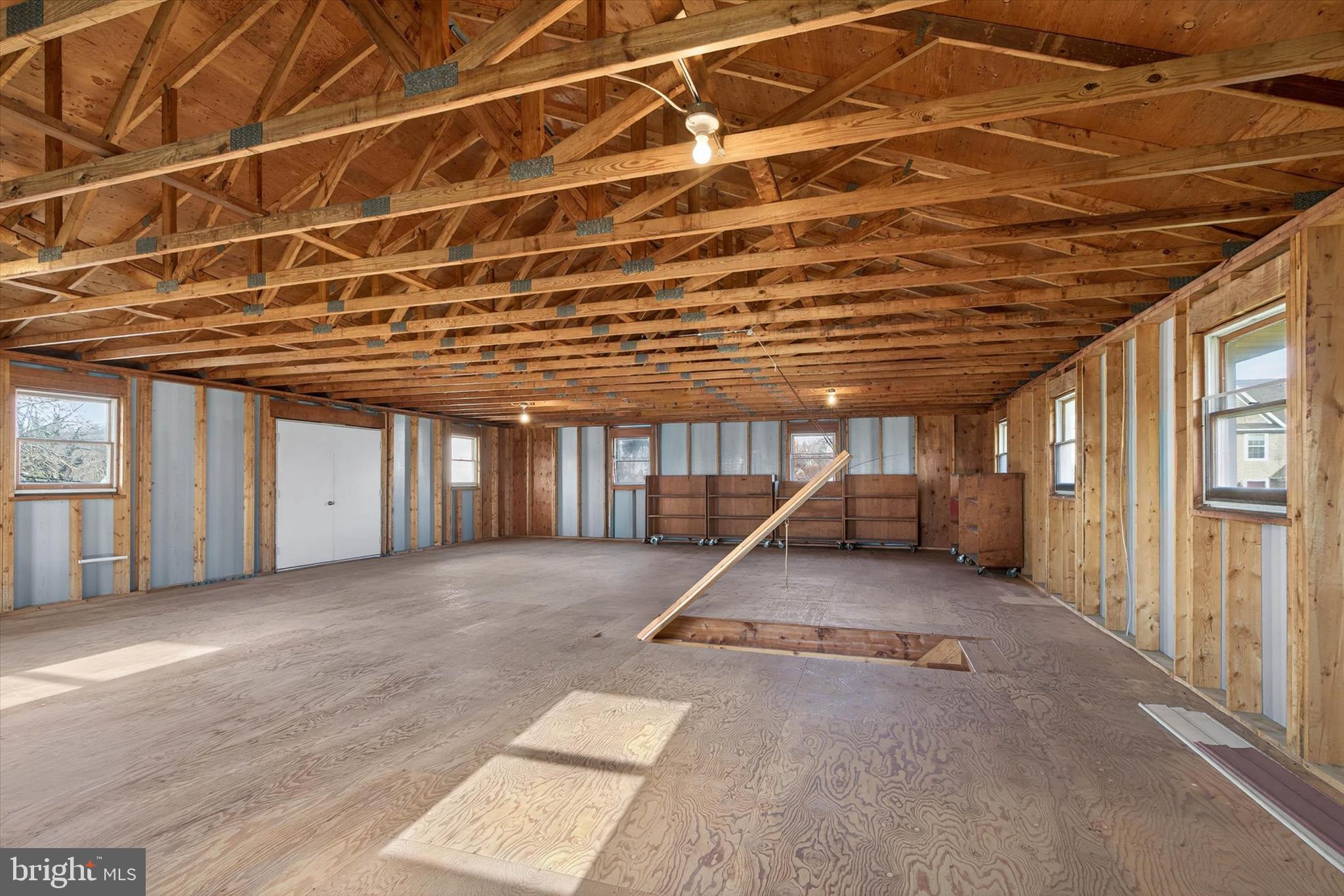 319 Druid Hill Road Mountville, PA 17554 - Photo 55 of 62 a view of a room with gym equipment