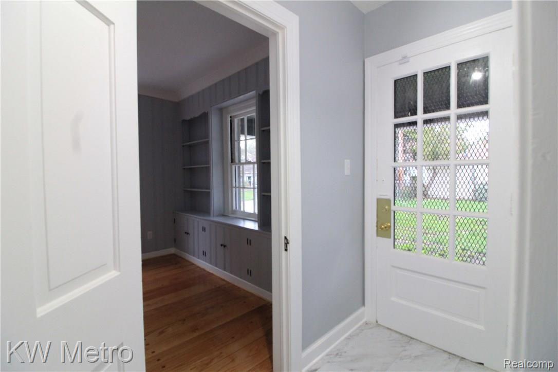 15361 Stahelin Road Detroit, MI 48223 - Photo 5 of 33 2d686cbc683a4a3796b335d3d6c619ec.jpeg