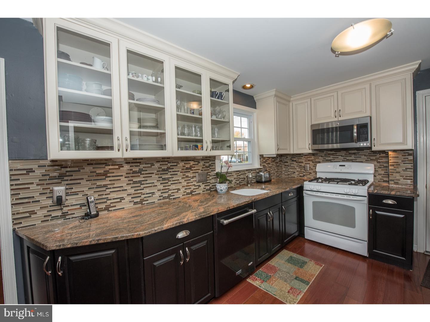 204 Rodmor Road Havertown, PA 19083 - Photo 6 of 18
