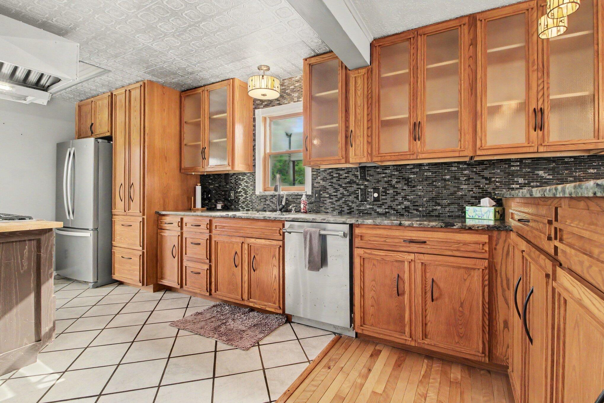 123 South Freer Road Chelsea, MI 48118 - Photo 14 of 82 016_file_2362