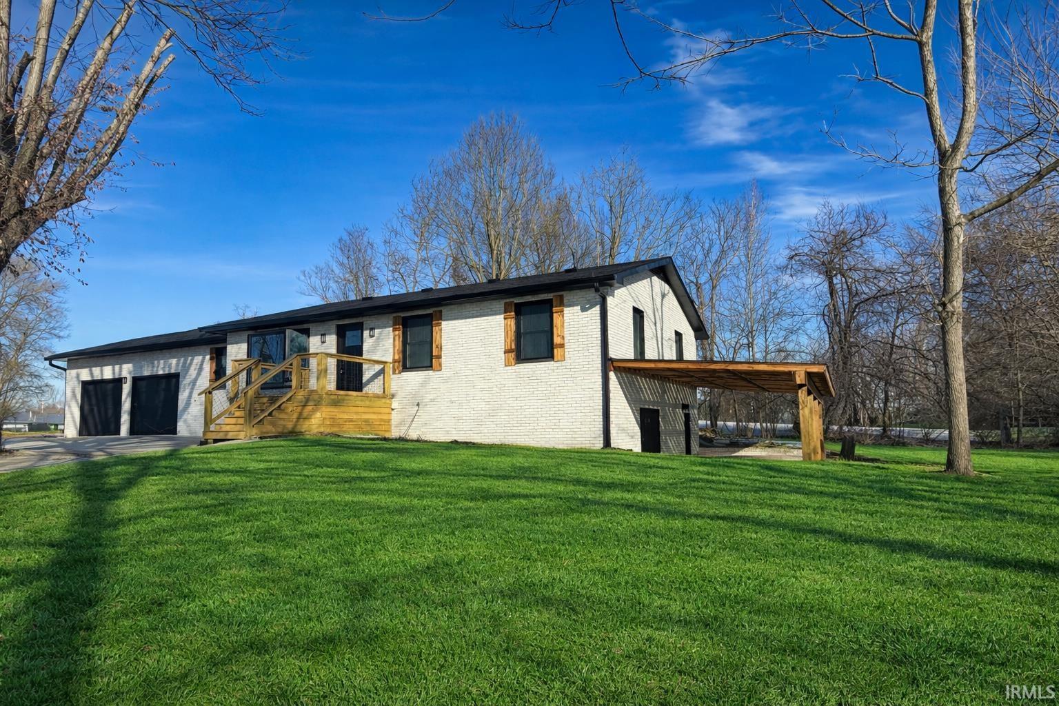 5101 South Madison Street Bloomington, IN 47403 - Photo 2 of 28