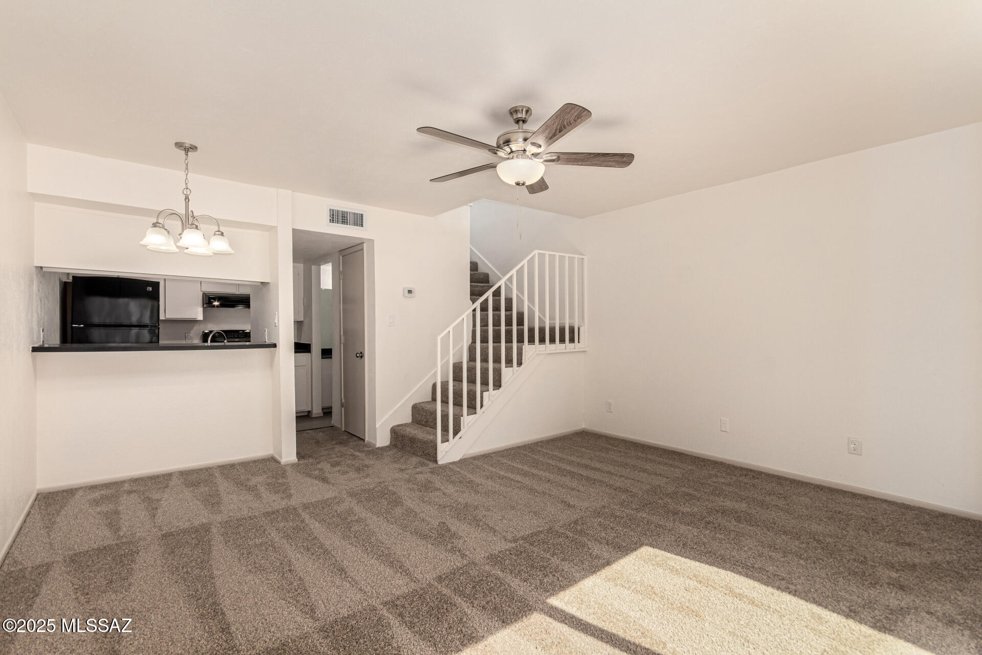 1600 North Wilmot Road, Unit 302 Tucson, AZ 85712 - Photo 4 of 25 05-Wilmot