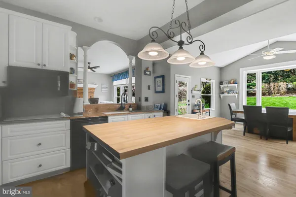 $629,000 | 1234 Jill Drive, Hummelstown, PA 17036