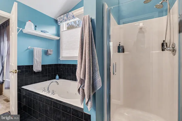 $629,000 | 1234 Jill Drive, Hummelstown, PA 17036