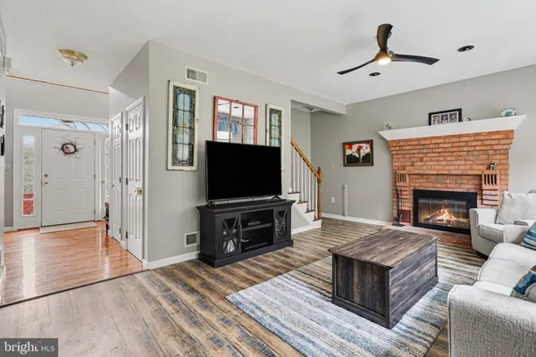 $629,000 | 1234 Jill Drive, Hummelstown, PA 17036