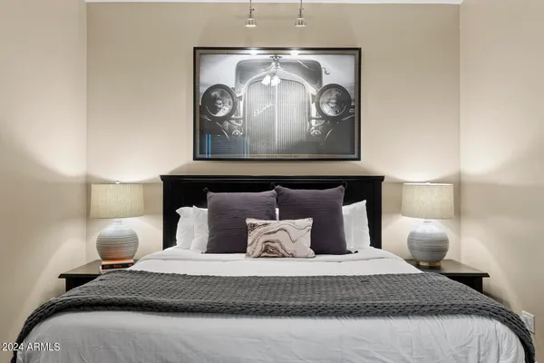 $20,000 | 11362 East Dale Lane, Scottsdale, AZ 85262