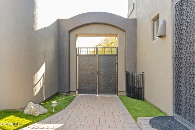 $20,000 | 11362 East Dale Lane, Scottsdale, AZ 85262