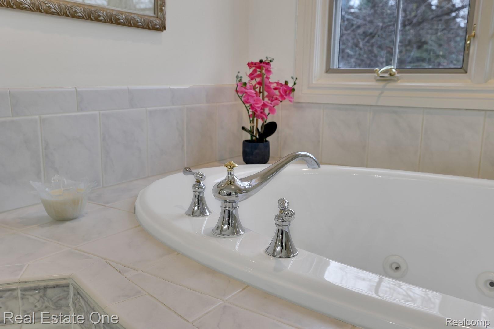 4727 Goodison Pl Drive Rochester, MI 48306 - Photo 24 of 54 AY2A4438.jpg