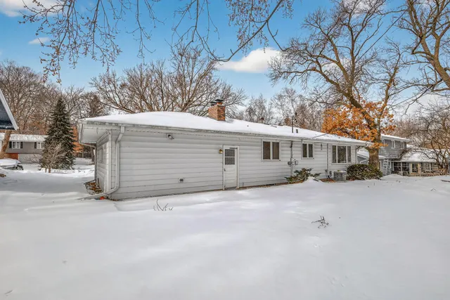 $350,000 | 257 14th Avenue Northwest, New Brighton, MN 55112