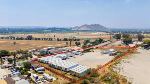 $6,489,000 | 2725 Hall Jurupa Valley, Jurupa Valley, CA 92509