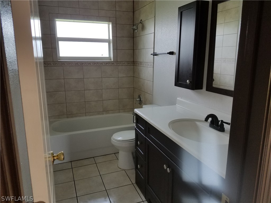 409 East Jasmine Road Lehigh Acres, FL 33936 - Photo 4 of 15 Gallery Image 4