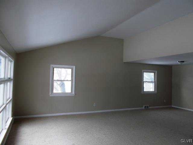 2609 Nottingham Road Bethlehem, PA 18017 - Photo 3 of 19 Gallery Image 3