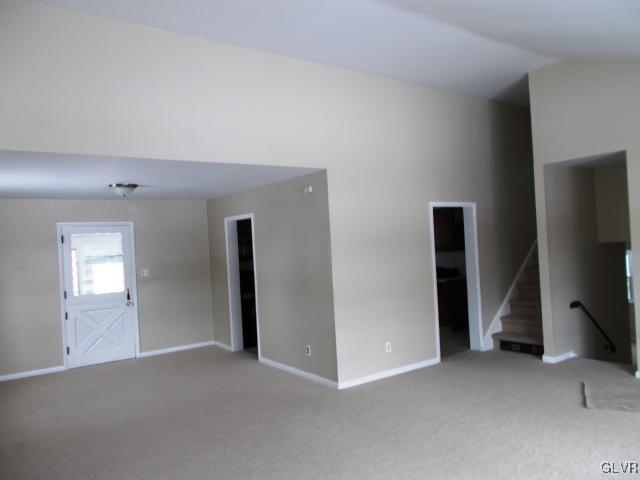 2609 Nottingham Road Bethlehem, PA 18017 - Photo 5 of 19 Gallery Image 5
