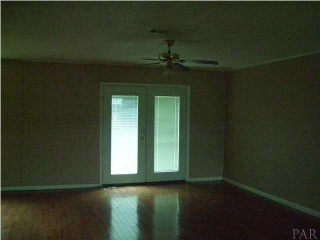 8150 Old Flomaton Road Century, FL 32535 - Photo 6 of 9 Gallery Image 6