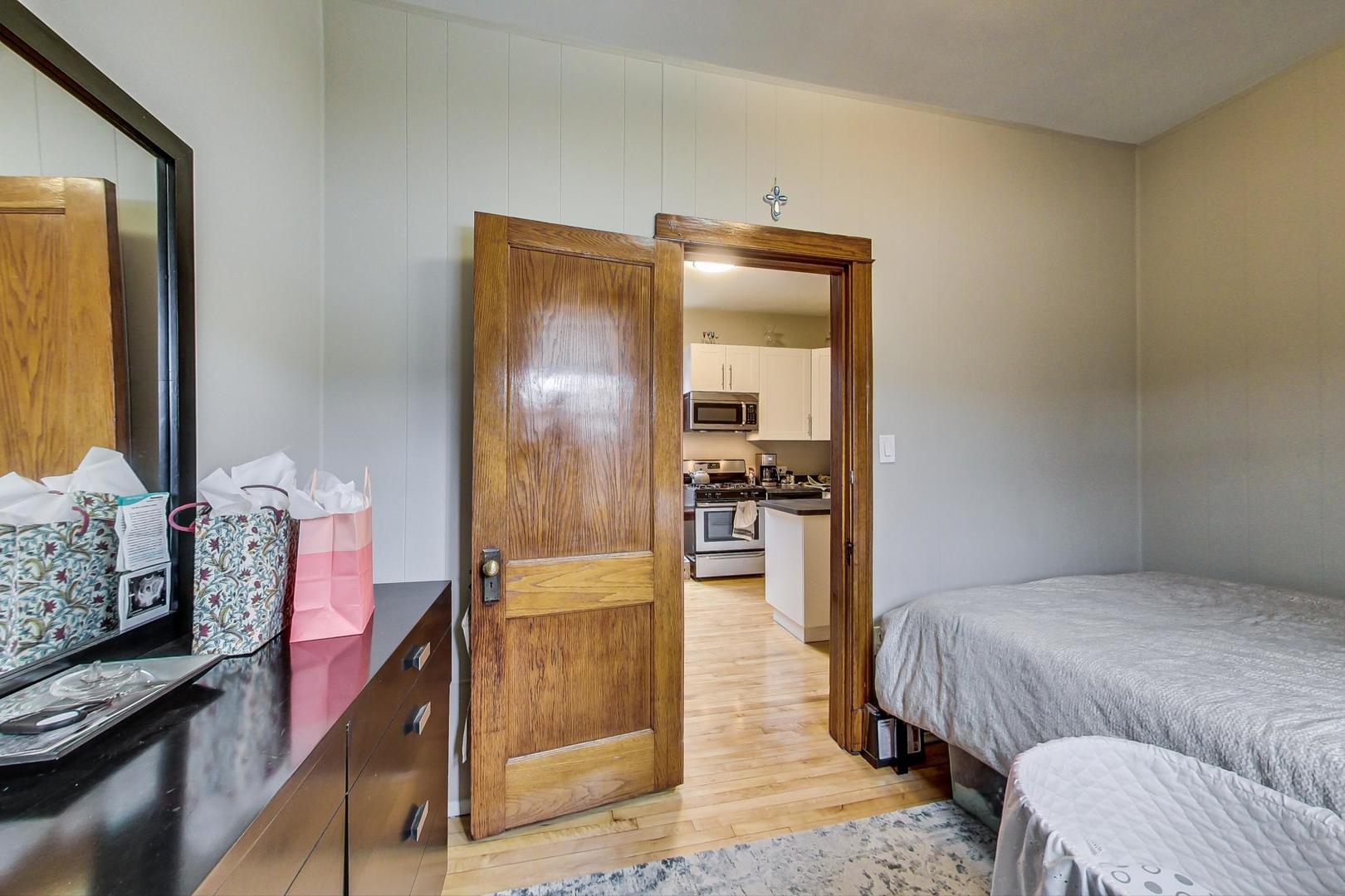 2550 West Augusta Boulevard Chicago, IL 60622 - Photo 21 of 27