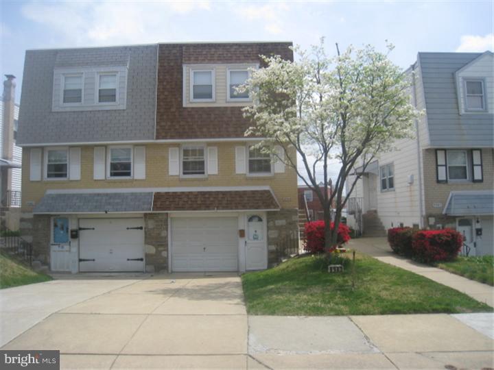 9943 Bridle Road Philadelphia, PA 19115 - Photo 1 of 17 Exterior