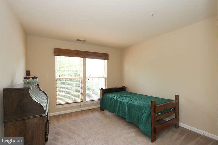 12004 Amber Ridge Circle, Unit B204 Germantown, MD 20876 - Photo 22 of 28 Bedroom Three