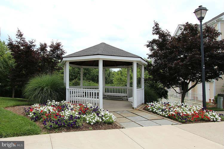 12004 Amber Ridge Circle, Unit B204 Germantown, MD 20876 - Photo 27 of 28 Community Gazebo