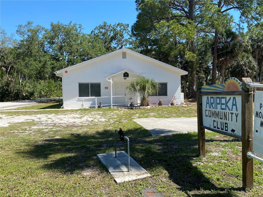 1578 Indian Bay Road Spring Hill, FL 34607 - Photo 46 of 51 a view of a house with garden
