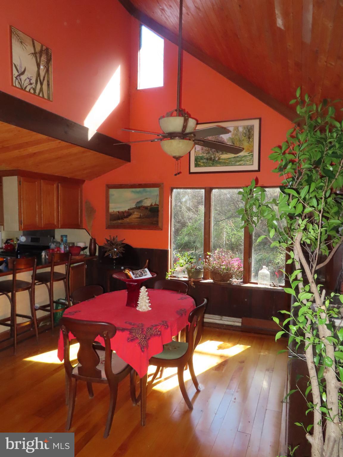 580 Carr Hill Road Gettysburg, PA 17325 - Photo 14 of 68 Dining area with drop ceiling fan