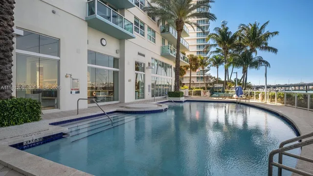 $635,000 | 650 West Avenue, Unit 508, Miami Beach, FL 33139