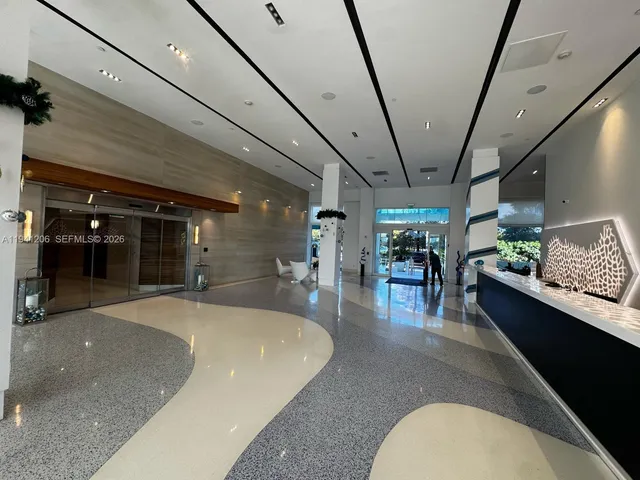 $635,000 | 650 West Avenue, Unit 508, Miami Beach, FL 33139